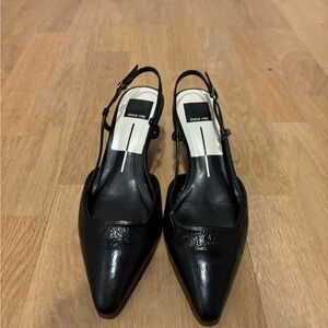 Dolce Vita Women's Black Patent Slingback kitten heels